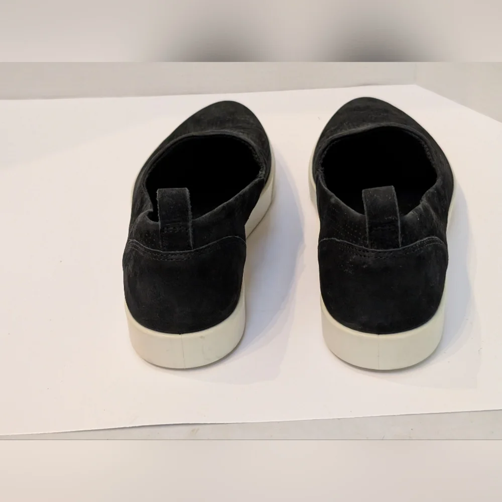 ECCO Women's Gillian Slip On Black Leather Comfort Shoes 10/41 Flat Loafers X1 - Picture 4 of 9